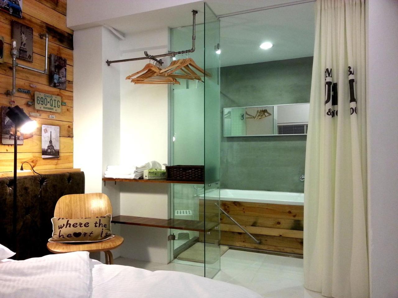 No 37 Homestay Tainan Bagian luar foto