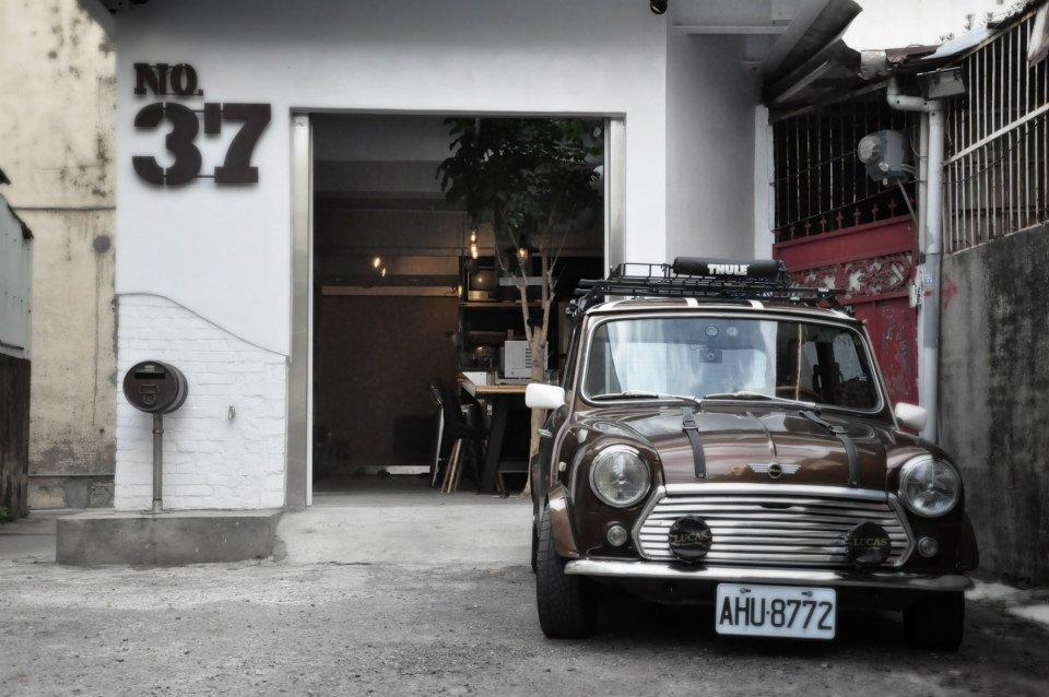 No 37 Homestay Tainan Bagian luar foto