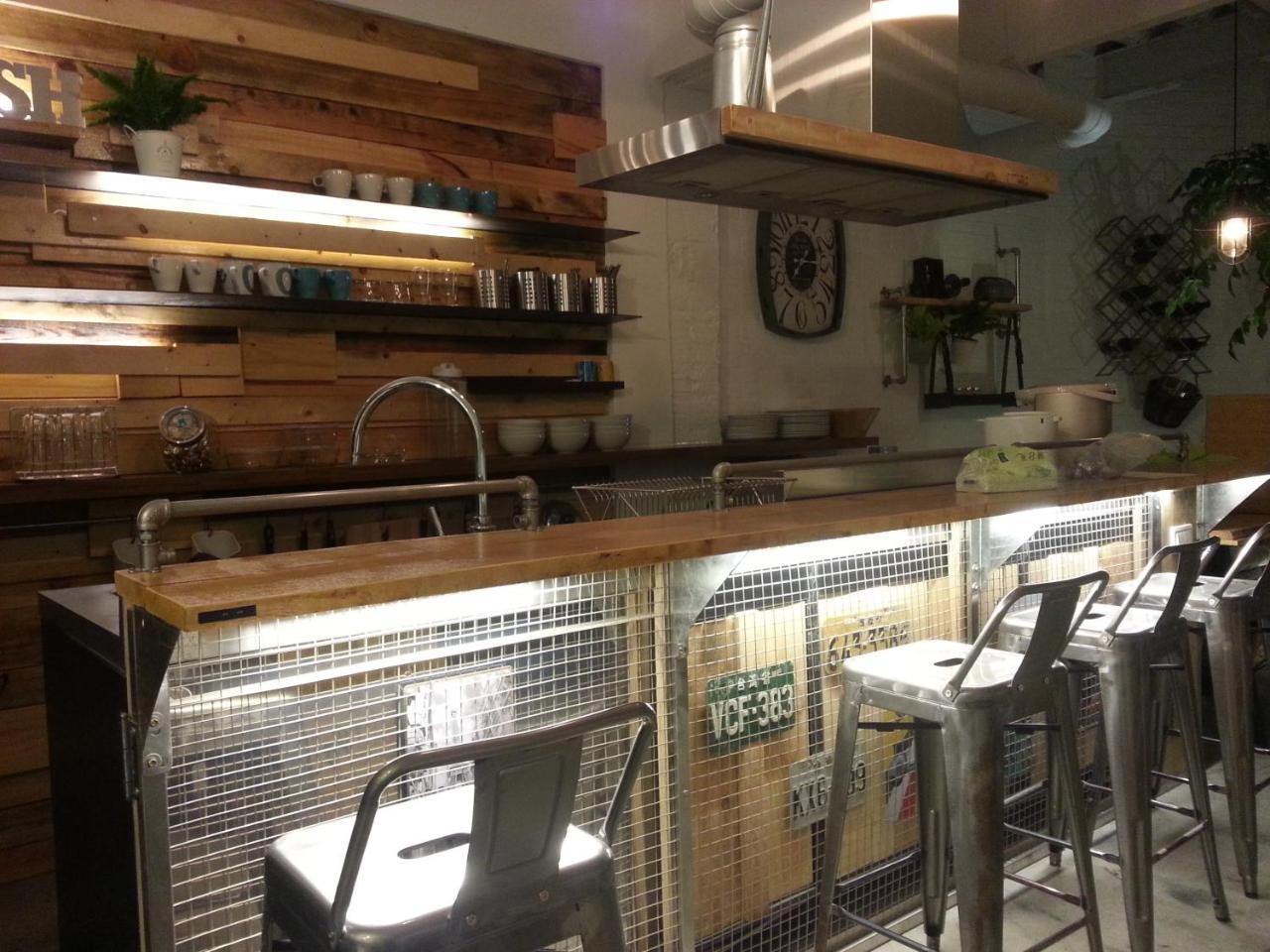 No 37 Homestay Tainan Bagian luar foto